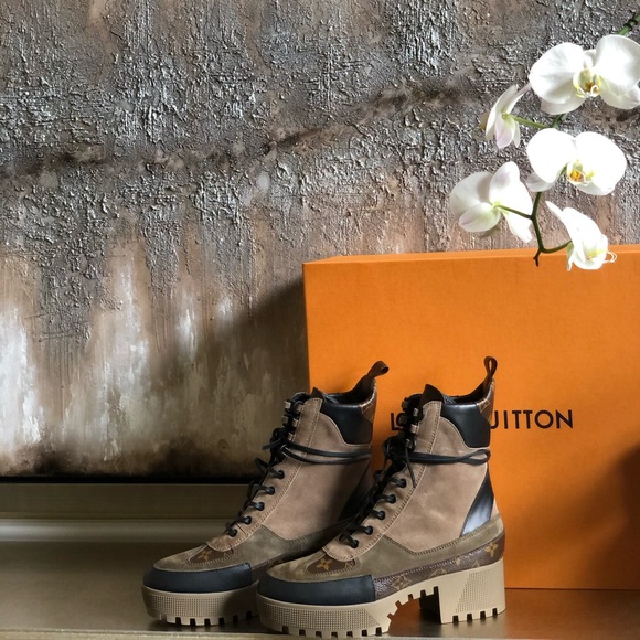 COPY - Louis Vuitton BOOT - Picture 5 of 11